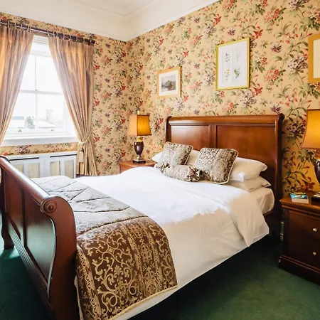 Gæstehus Gleeson's Restaurant & 3*