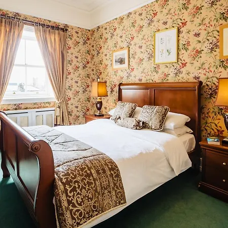 Gleeson's Restaurant & Roscommon