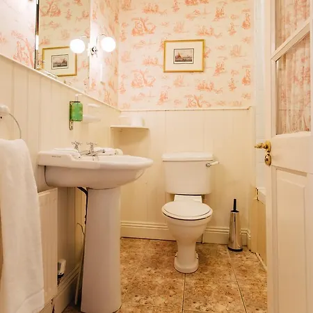 Gleeson's Restaurant &